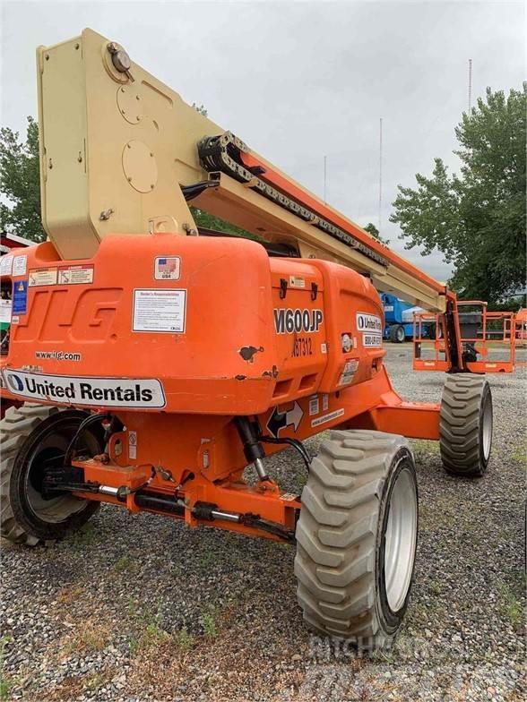 JLG M600JP Plataformas con brazo de elevación manual