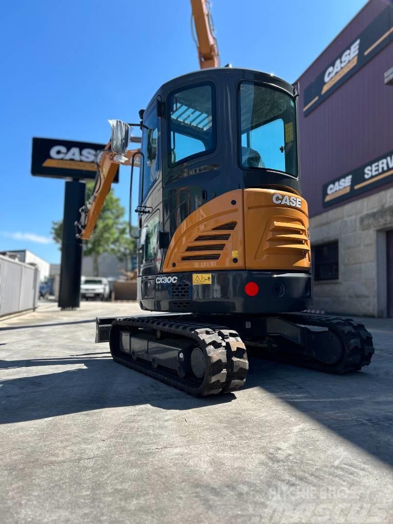 CASE CX30C Miniexcavadoras