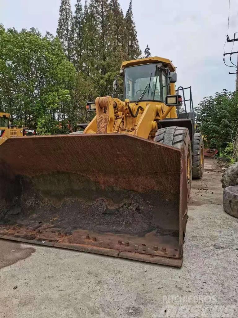 Komatsu WA 500 Cargadoras sobre ruedas