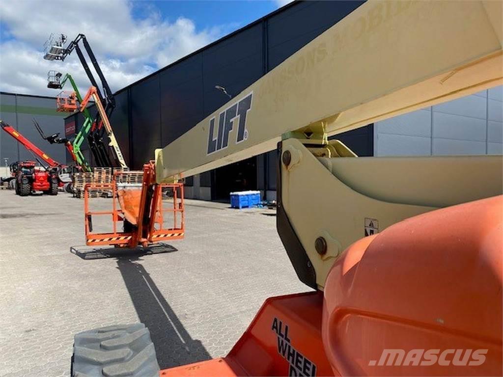 JLG M600JP Plataformas con brazo de elevación manual