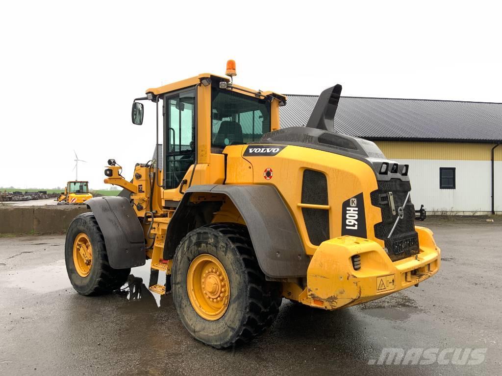 Volvo L90H lastmaskin Cargadoras sobre ruedas