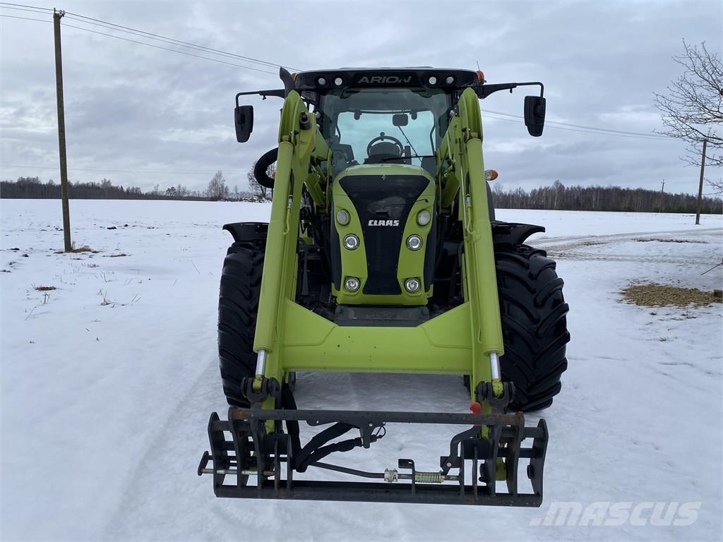 Claas Arion 620 Tractores