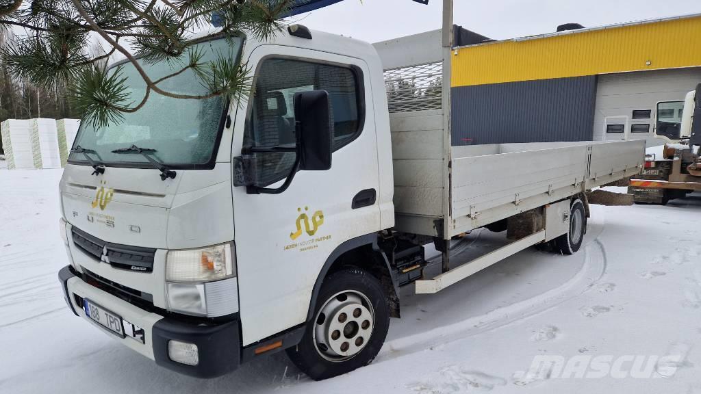 Mitsubishi FUSO Camiones de cama baja