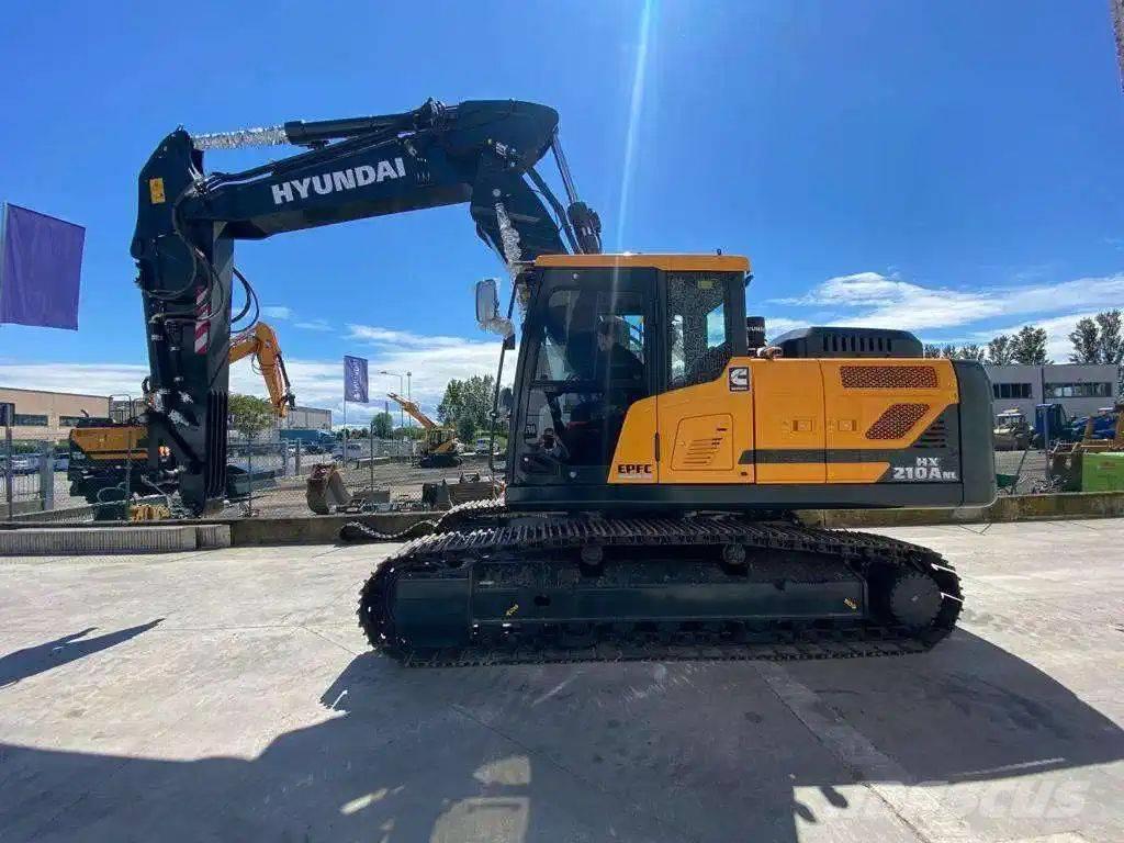 Hyundai HX 210 Excavadoras sobre orugas