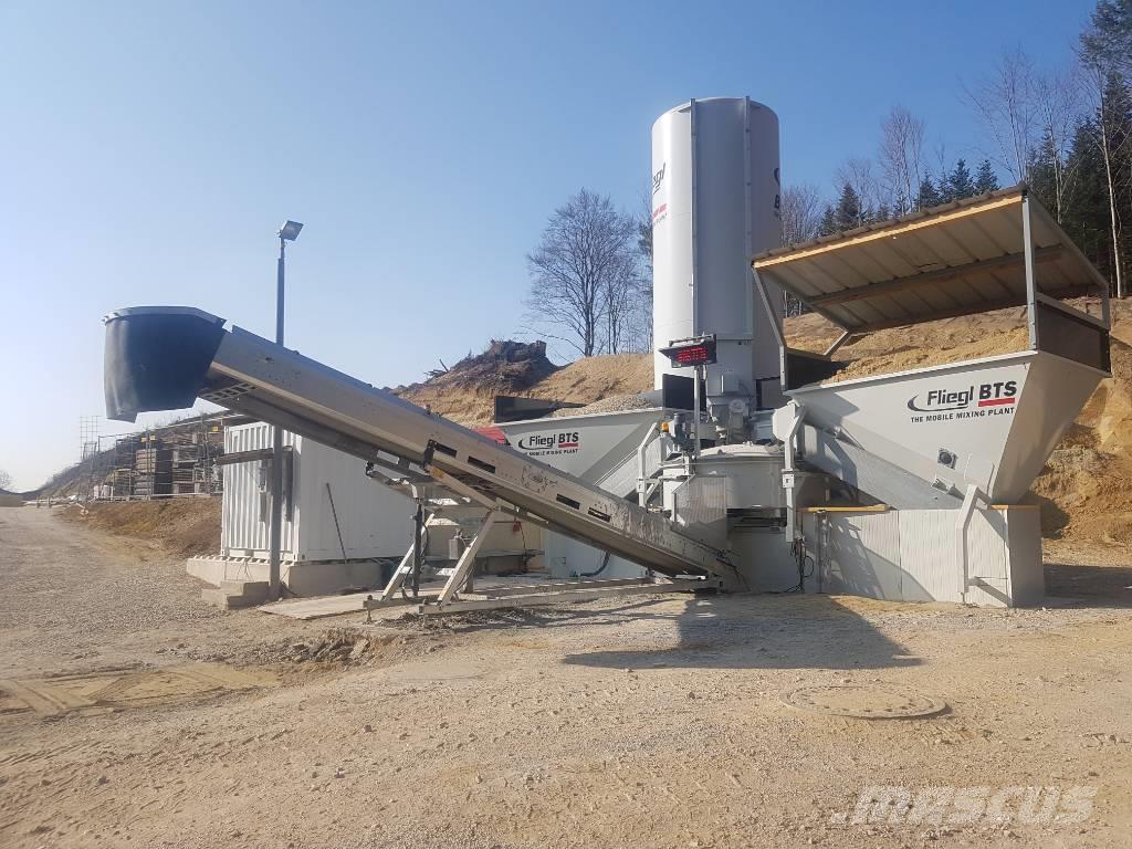 Fliegl BTS betonautomata Plantass dosificadoras de concreto