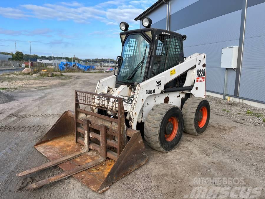 Bobcat A 220 Minicargadoras