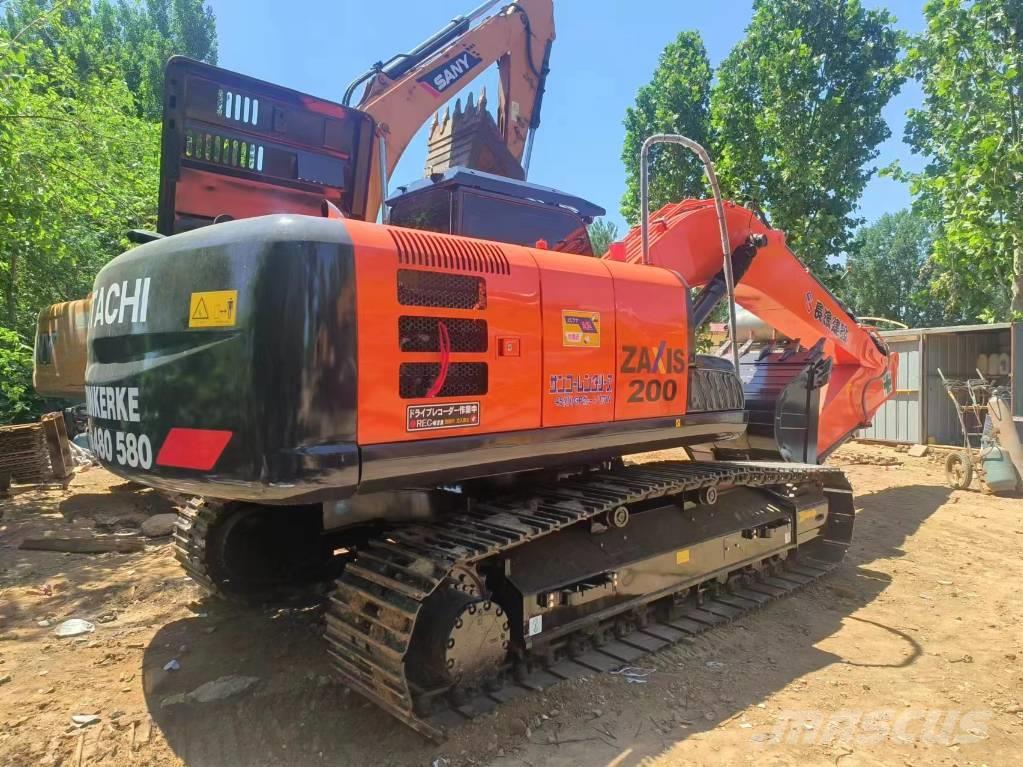 Hitachi ZX200 Excavadoras sobre orugas