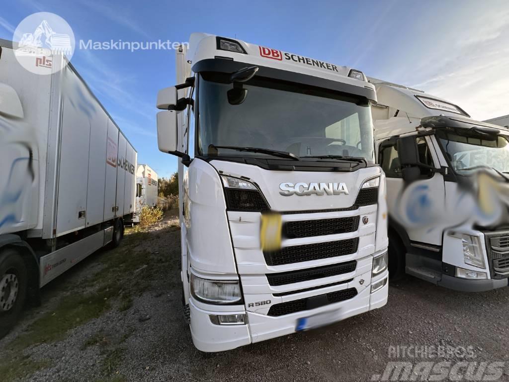 Scania R 580 Camiones con caja de remolque