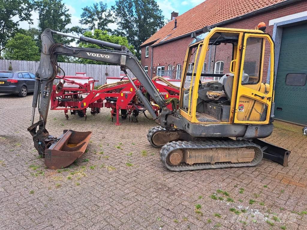 Volvo 282 Miniexcavadoras