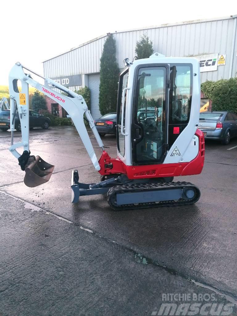 Takeuchi TB216 Miniexcavadoras