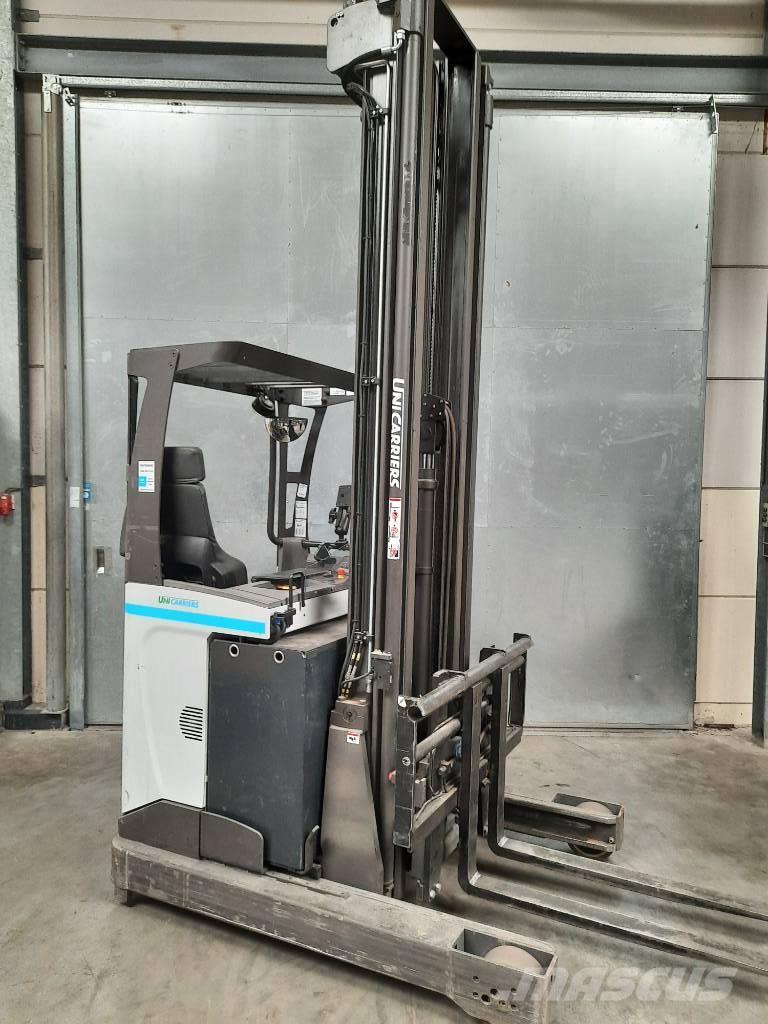 UniCarriers 200DTFVRF895UMS Montacargas de alcance de gran altura