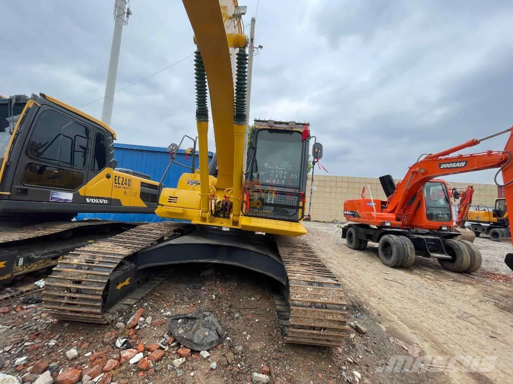 Komatsu PC 240 Excavadoras sobre orugas