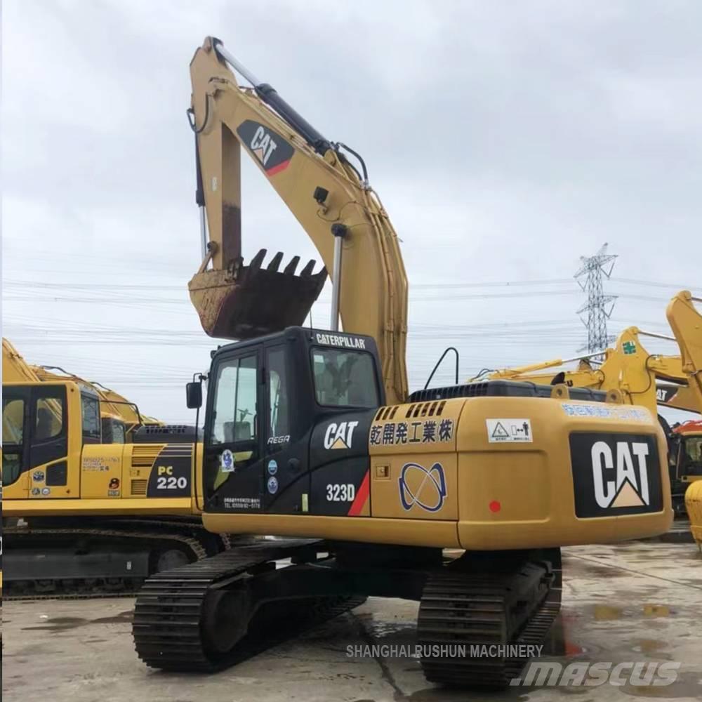 CAT 323D Excavadoras sobre orugas