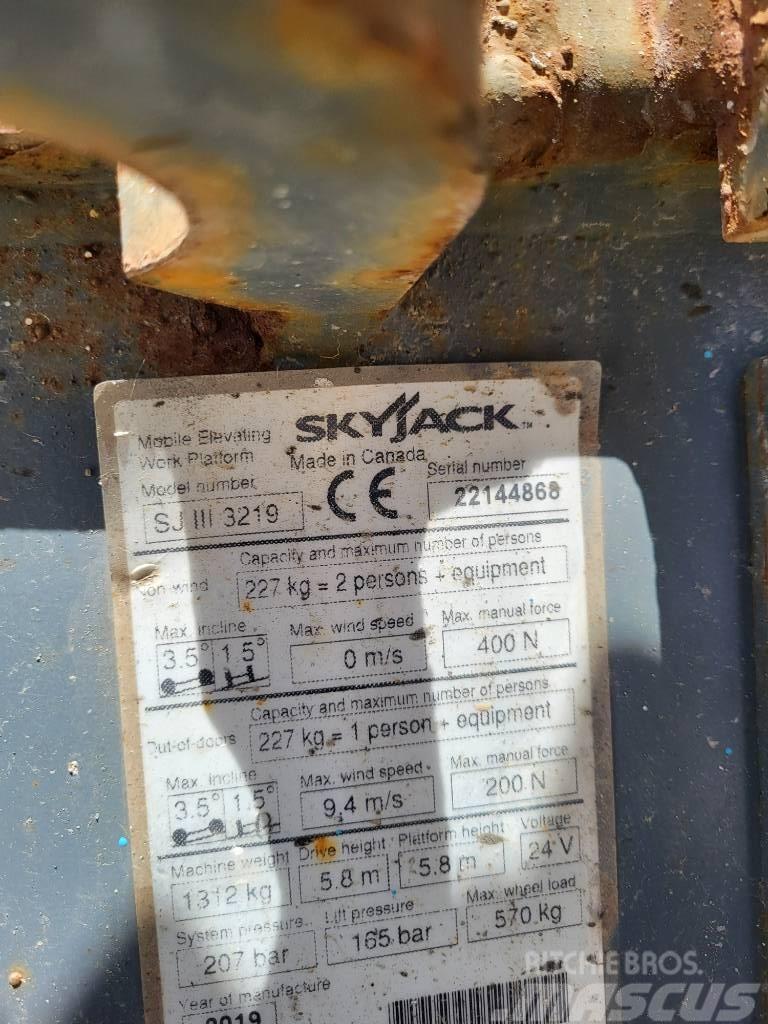 SkyJack 32/19 Plataformas tijera