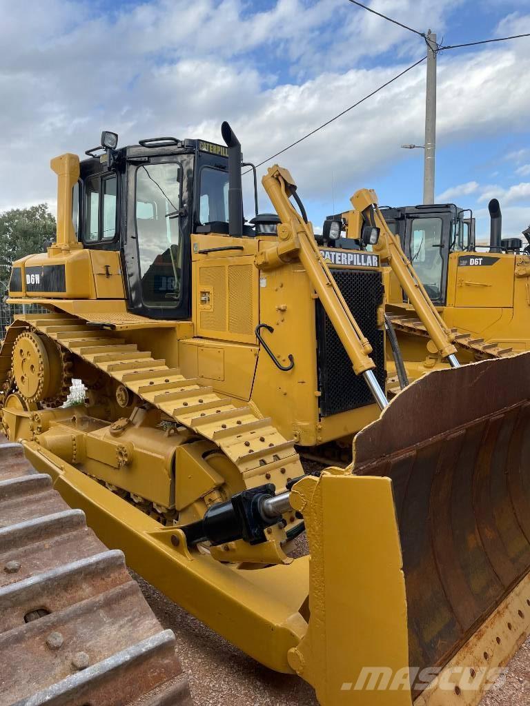 CAT D6H Buldozer sobre oruga