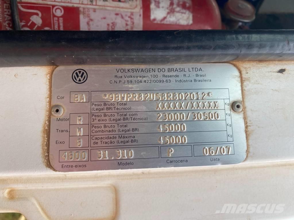 Volkswagen 31.310 Camiones cisternas