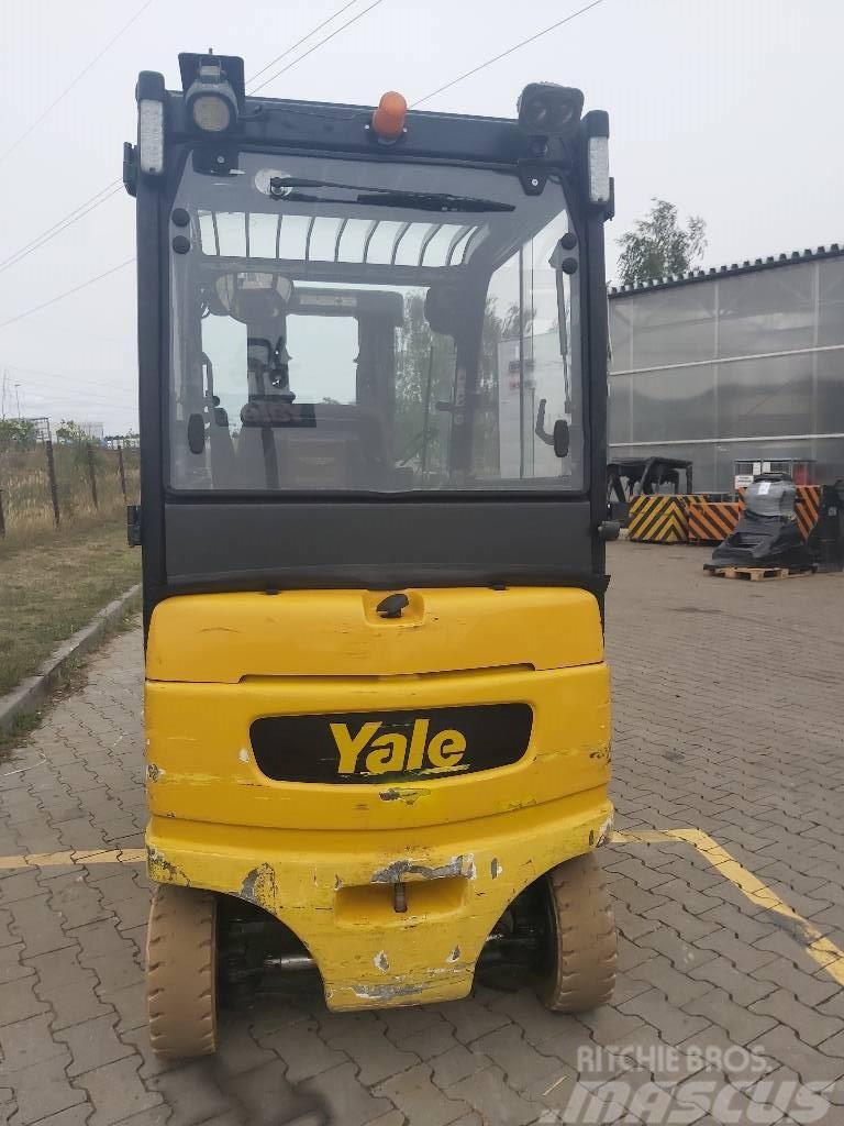 Yale ERP25VL Carretillas de horquilla eléctrica