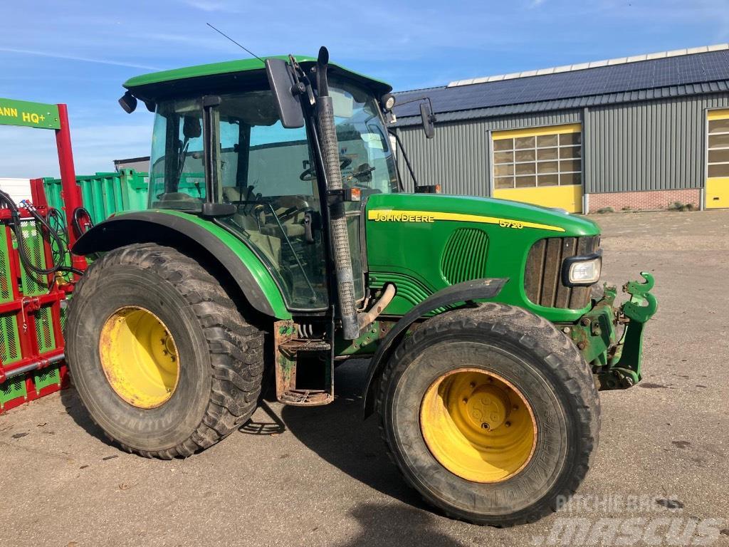 John Deere 5720 Tractores