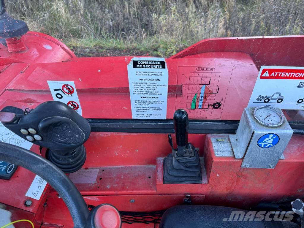 Manitou BT 420 Carretillas telescópicas