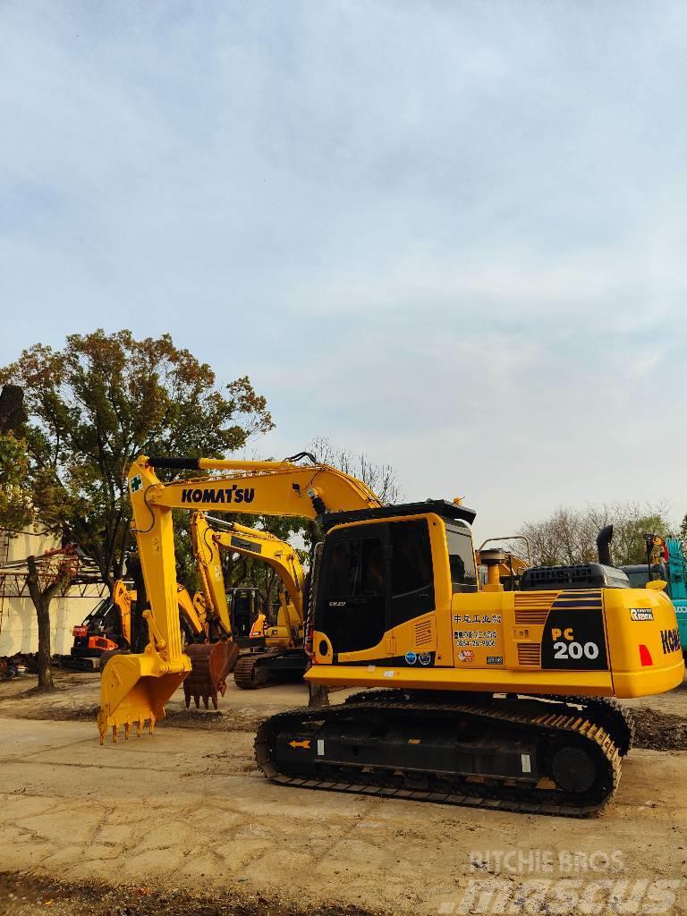 Komatsu PC200 Excavadoras sobre orugas