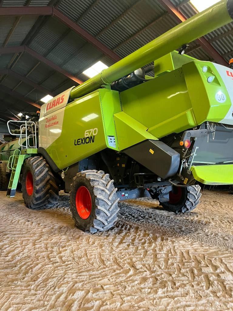 CLAAS Lexion 670 Cosechadoras combinadas