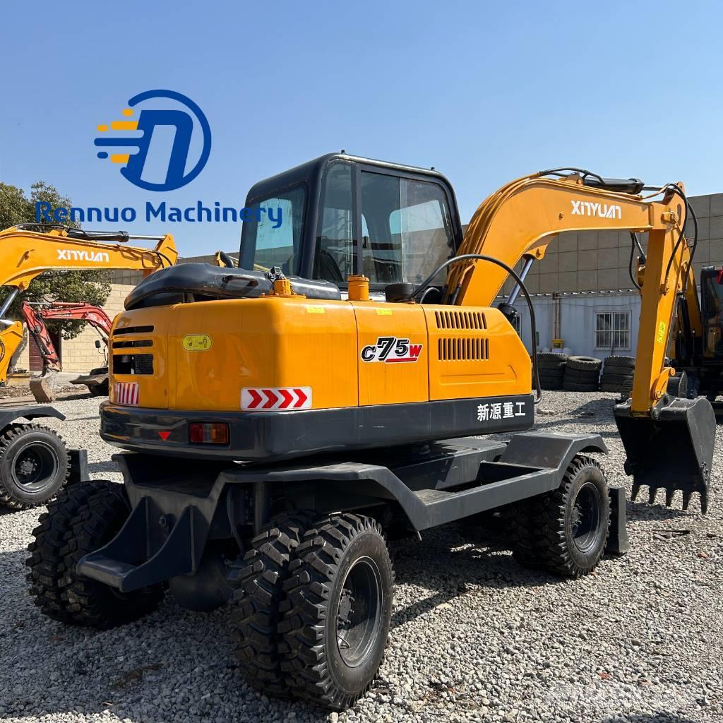 Xinyuan C75W Excavadoras de ruedas