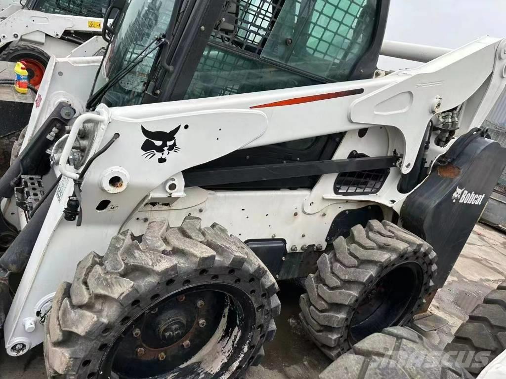 Bobcat S 750 Minicargadoras