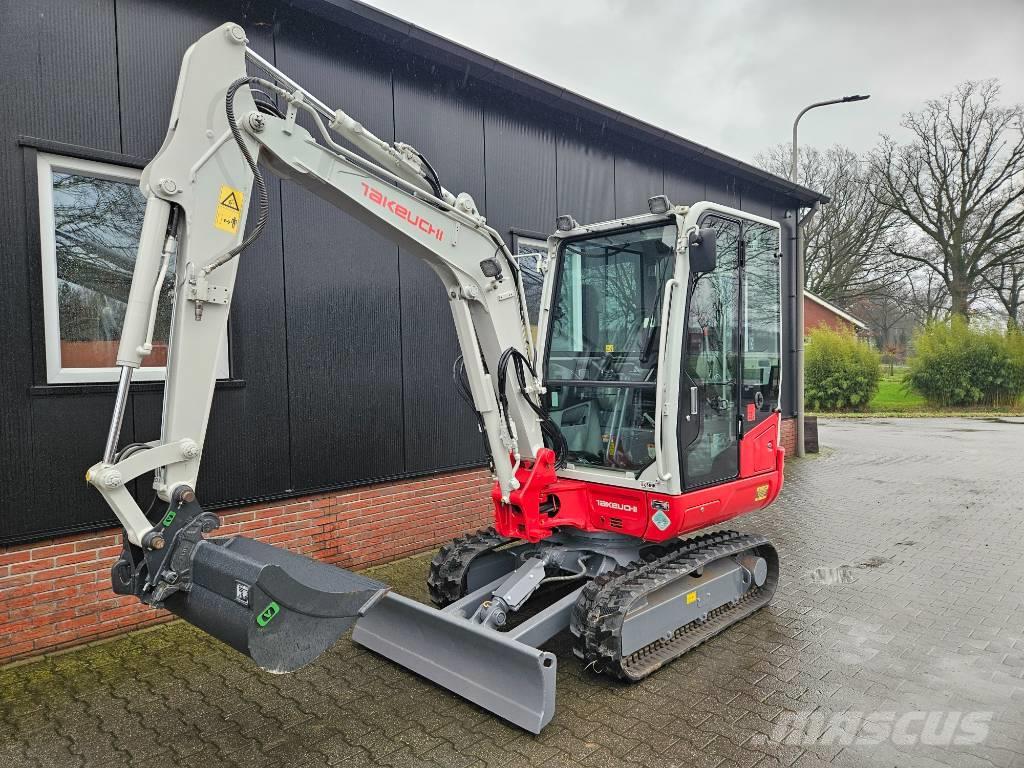 Takeuchi TB230 Miniexcavadoras