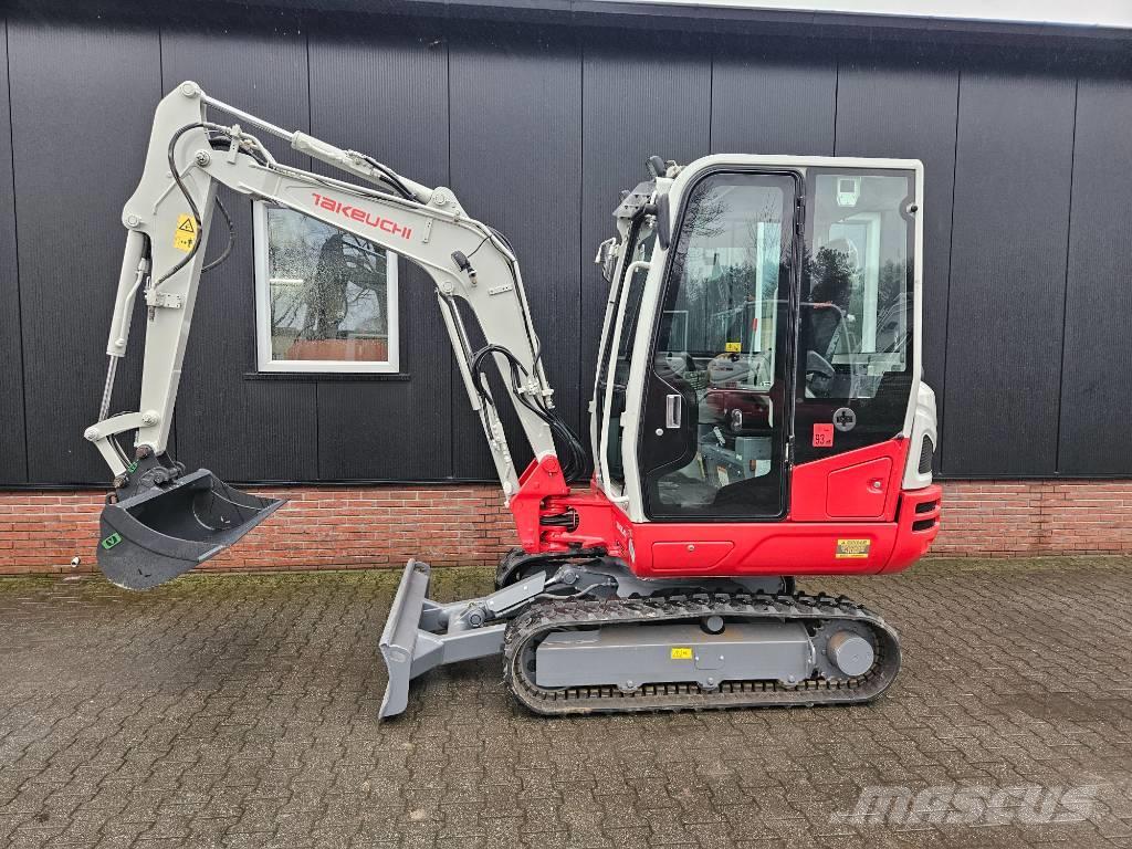 Takeuchi TB230 Miniexcavadoras