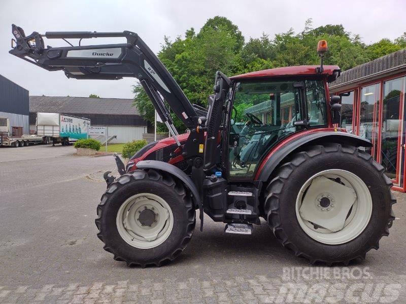 Valtra G135 Active Tractores