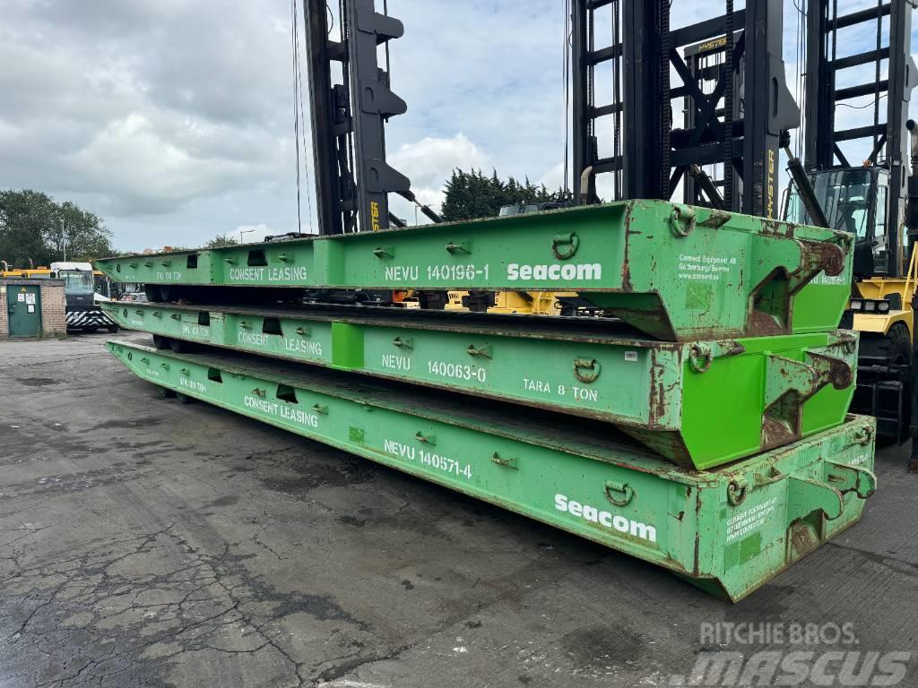 Seacom 100t (40ft) Port material handlers