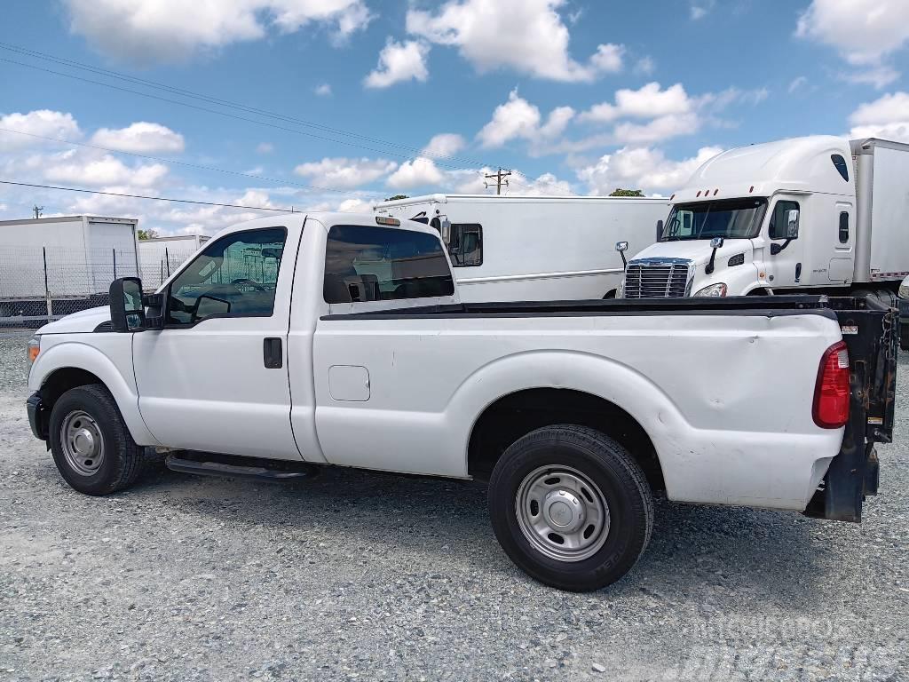 Ford F 250 Otros