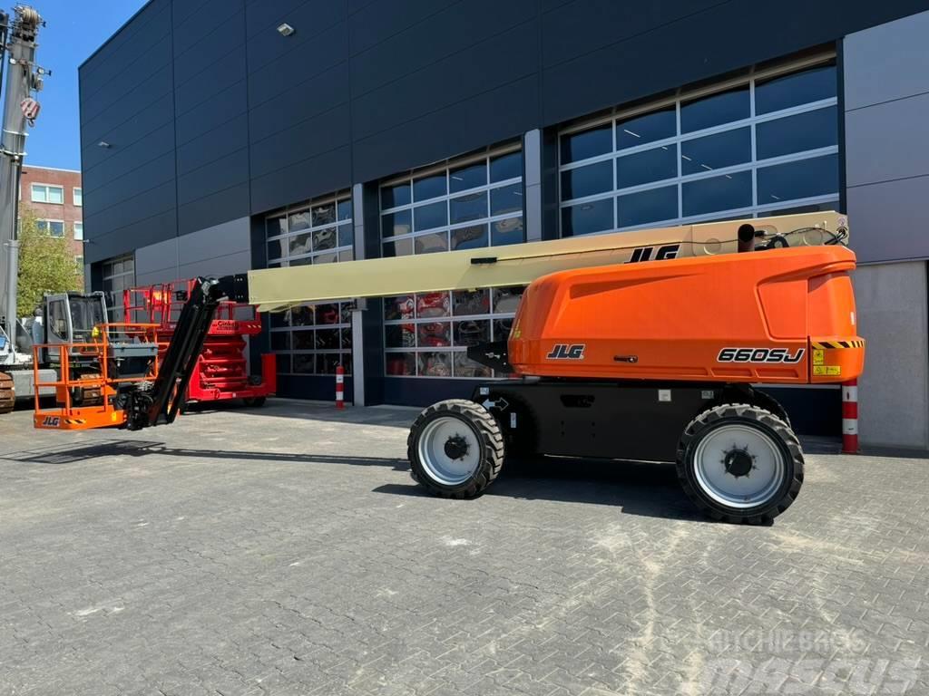 JLG 660SJ Plataformas con brazo de elevación telescópico