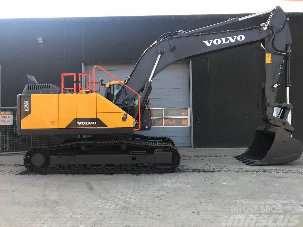 Volvo EC250E L Excavadoras sobre orugas