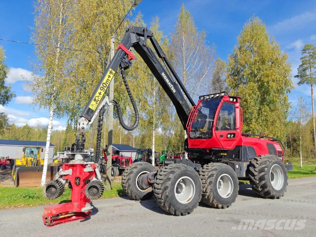 Komatsu 911 Cosechadoras