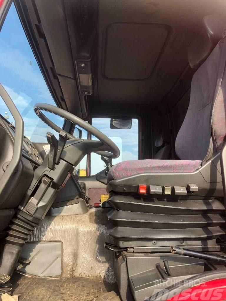 Iveco Eurotech 260E31 Camiones portacubetas