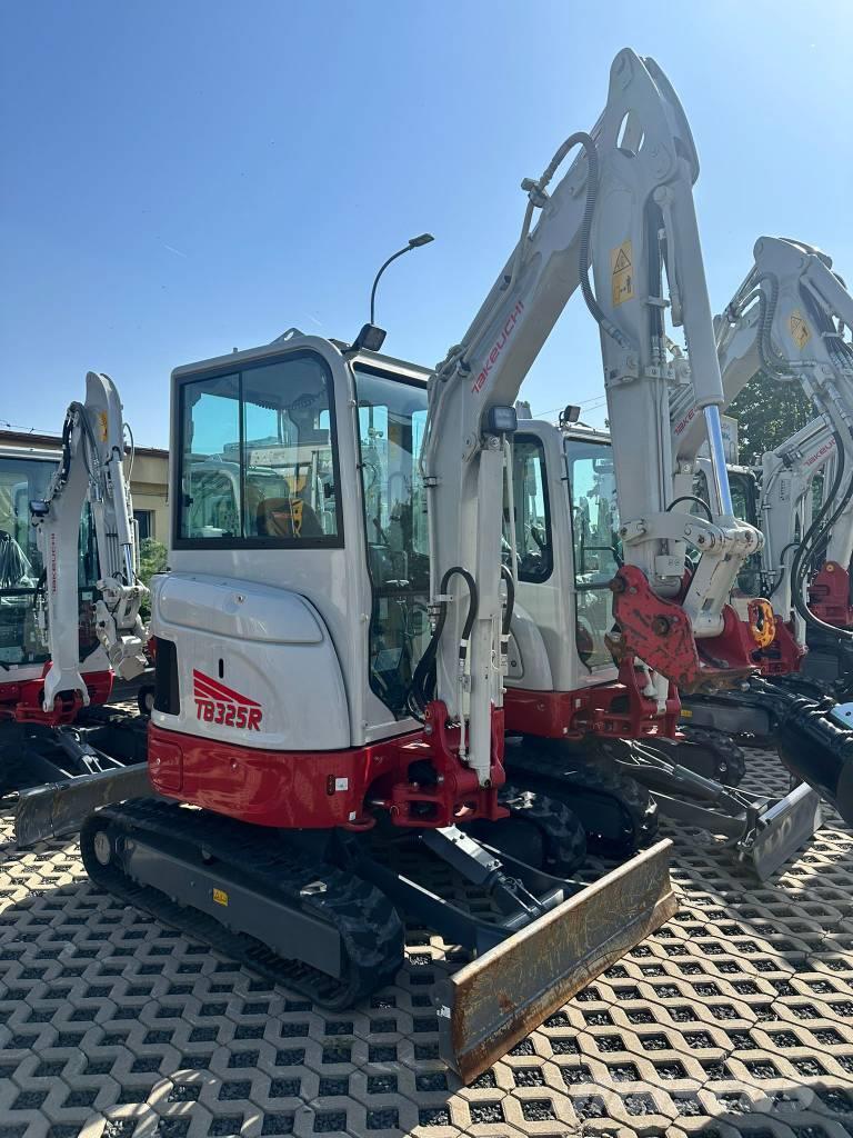 Takeuchi TB325R V1 Miniexcavadoras