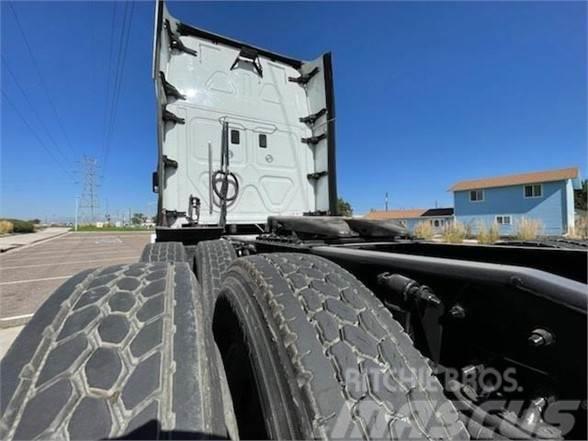 Freightliner CASCADIA 125 Camiones tractor