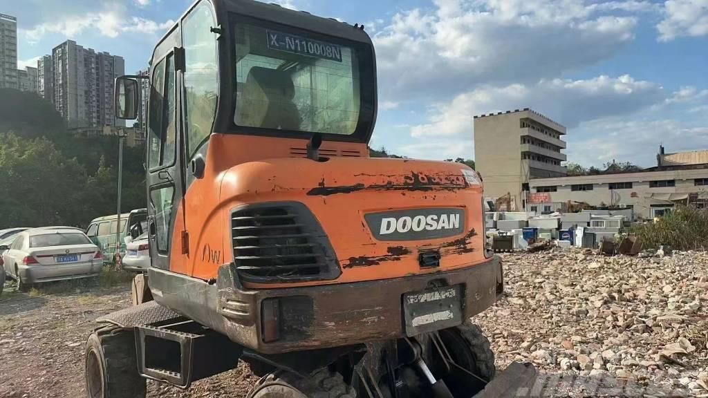 Doosan DX 60W Miniexcavadoras