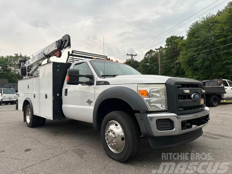 Ford F550 Vehículos municipales multiusos