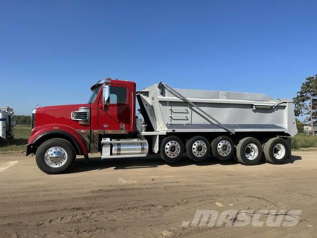 Freightliner 122SD Otros