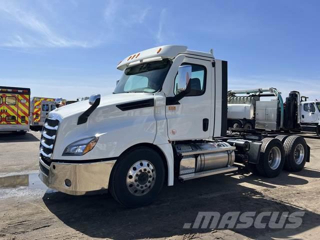 Freightliner CASCADIA Otros