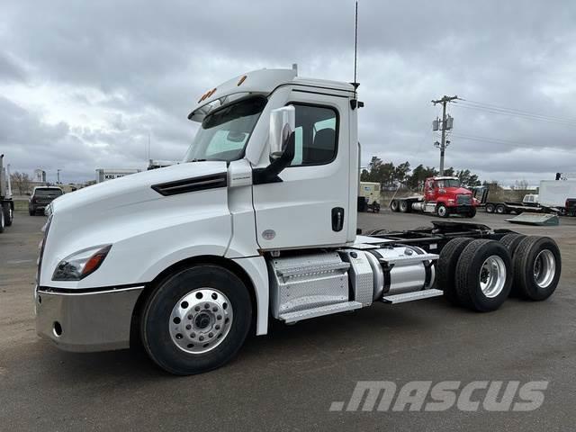 Freightliner CASCADIA Otros