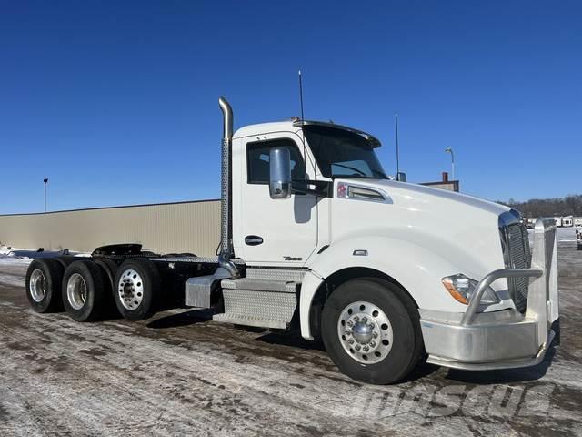 Kenworth T680 Otros