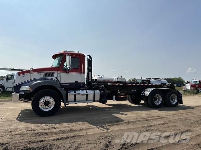 Mack GRANITE Otros