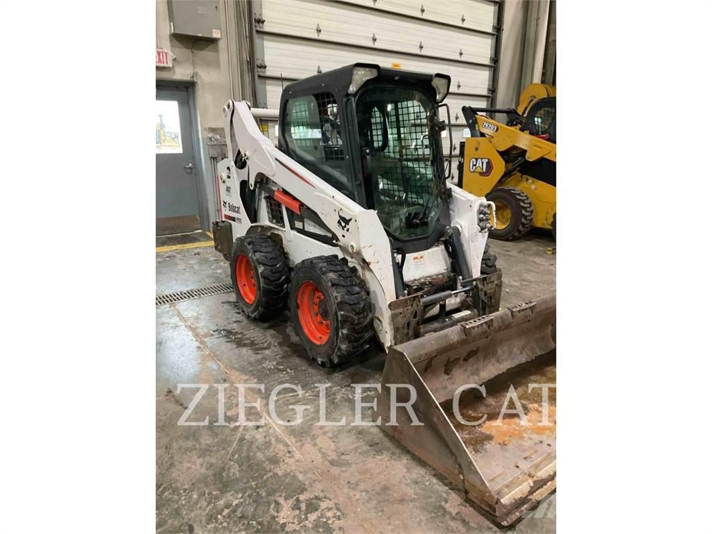 Bobcat S595 Minicargadoras