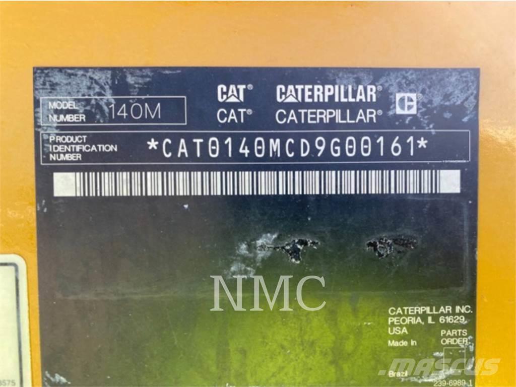 CAT 140M Niveladoras