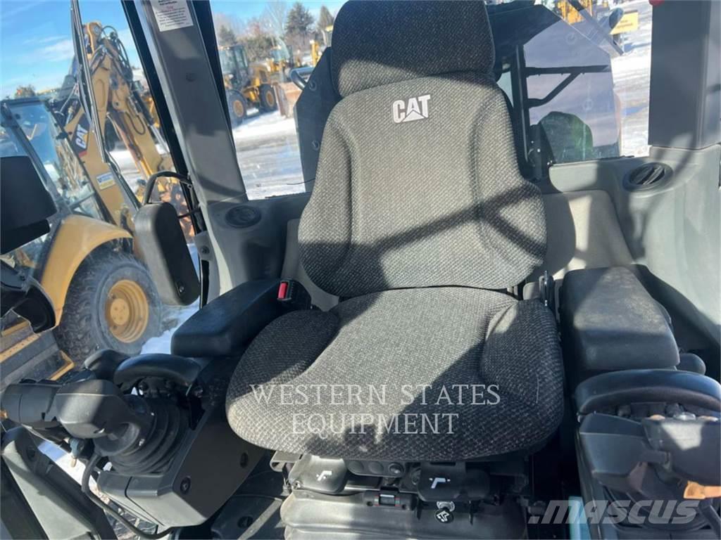 CAT 160M3 Niveladoras