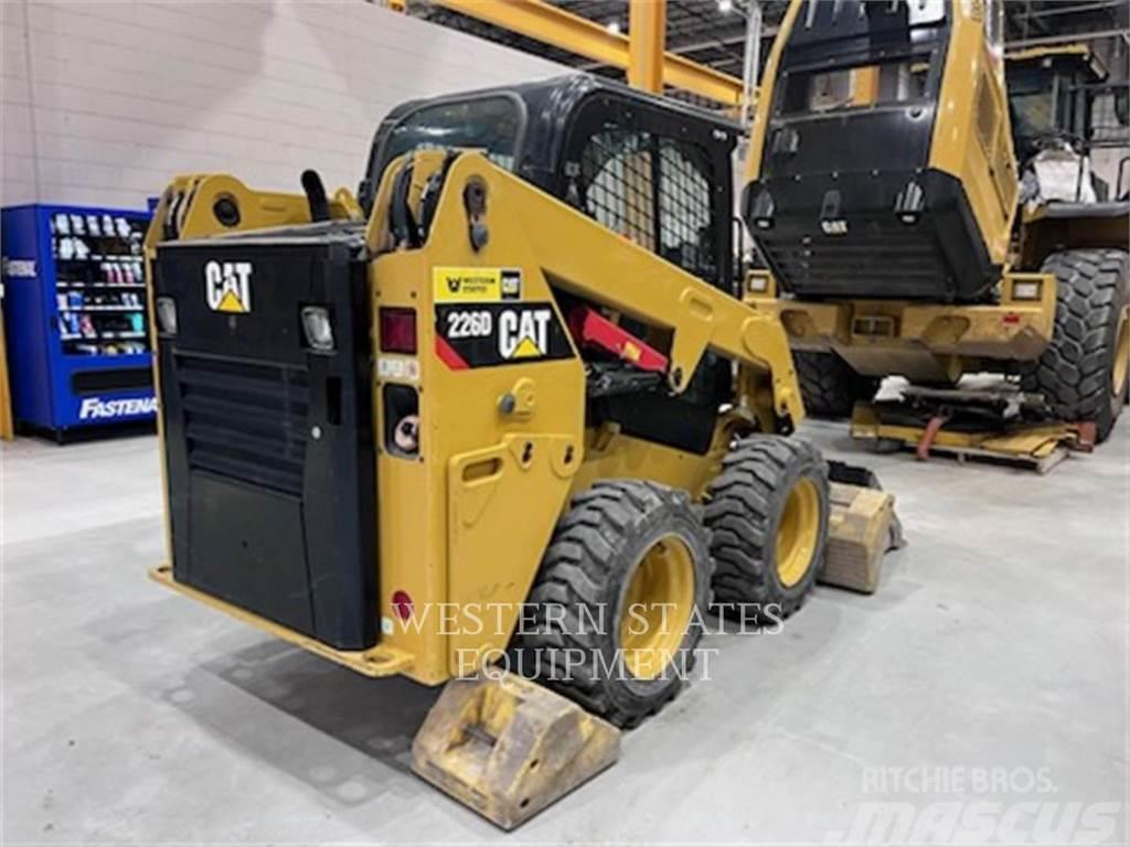 CAT 226D Minicargadoras