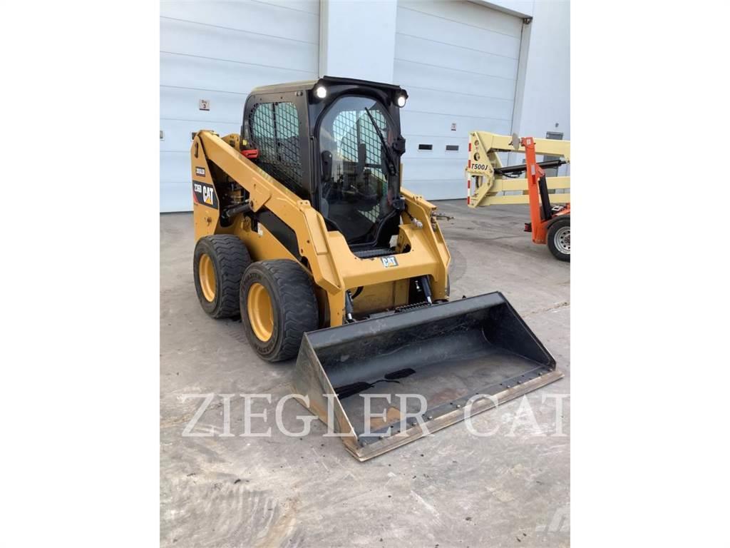 CAT 236D Minicargadoras